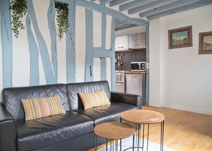 Tour Eiffel View, Top Floor Apt Marais Vosges