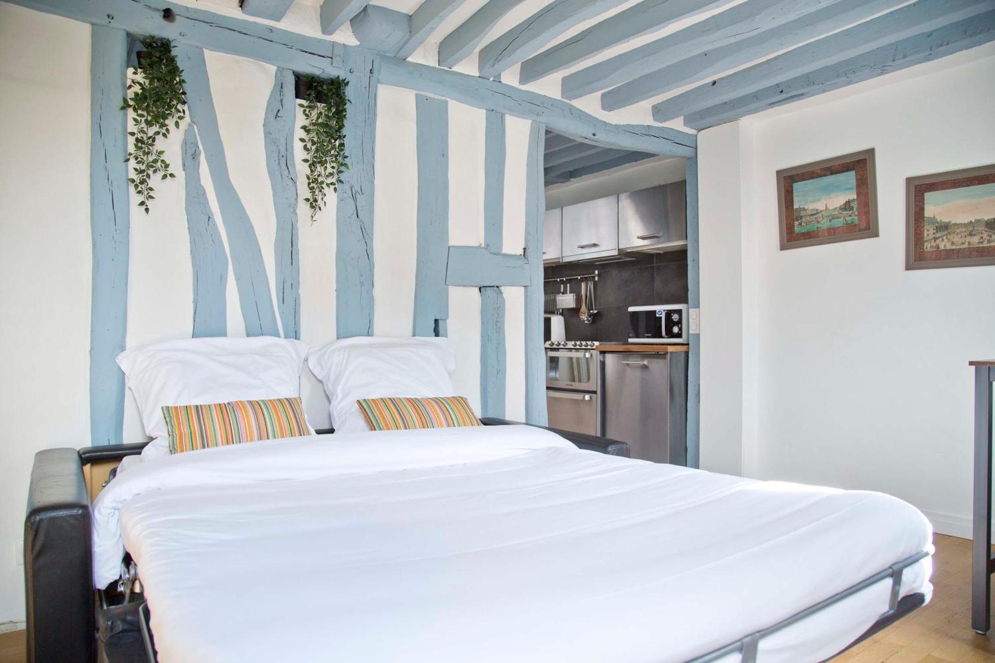 Tour Eiffel View, Floor Marais Vosges